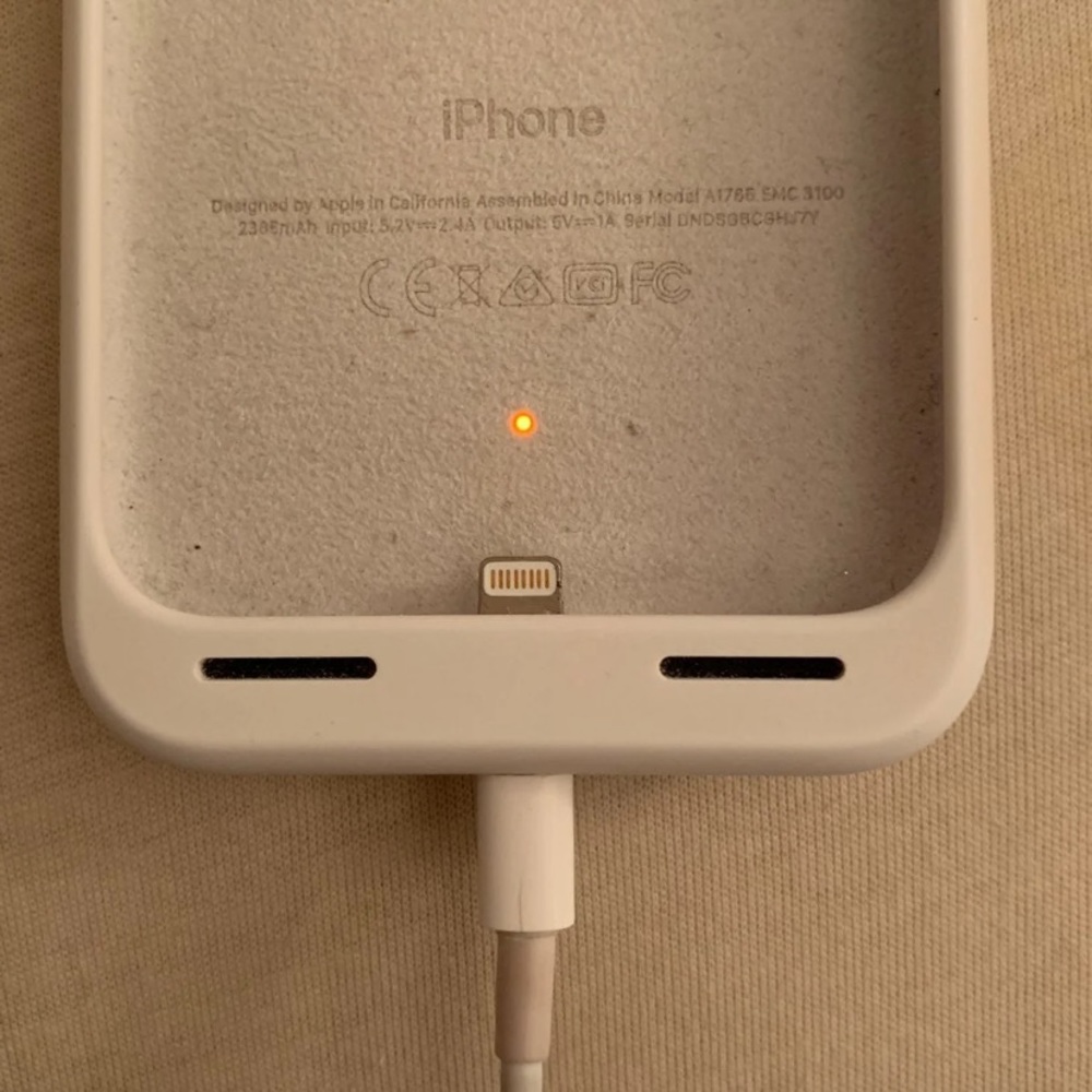 Apple Smart Battery Case - Picture 4 of 4